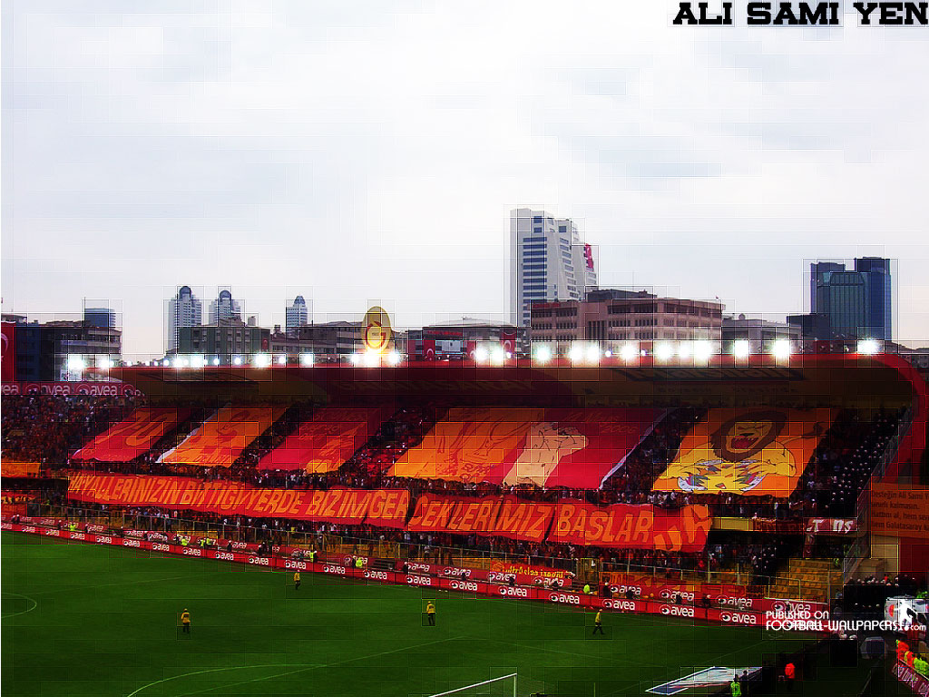 Galatasaray Ali Sami Yen Stadyumu Kapalı Tribün Pankartlar