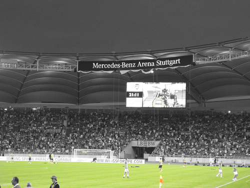 Mercedes-Benz Arena Stades Pic